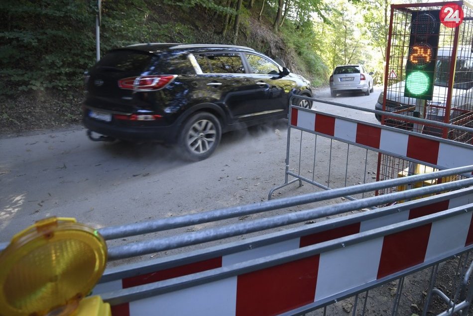 Ilustračný obrázok k článku Obchádzková trasa medzi Kysakom a Veľkou Lodinou je sprejazdnená, FOTO