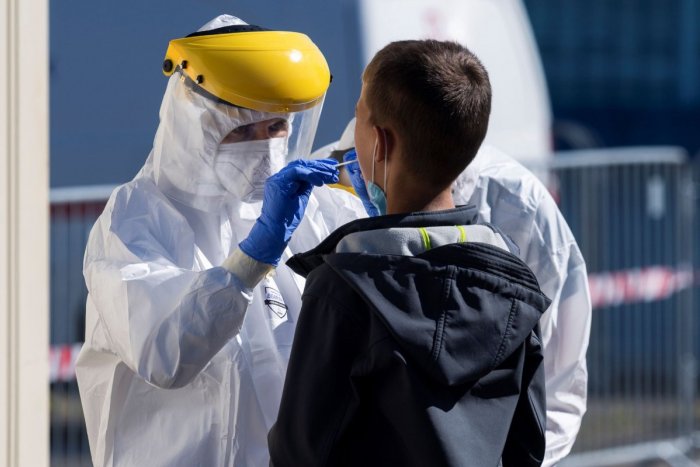 Ilustračný obrázok k článku Zúfalá samospráva kričí: Testovanie padlo na nás! Ako to máme zvládnuť?