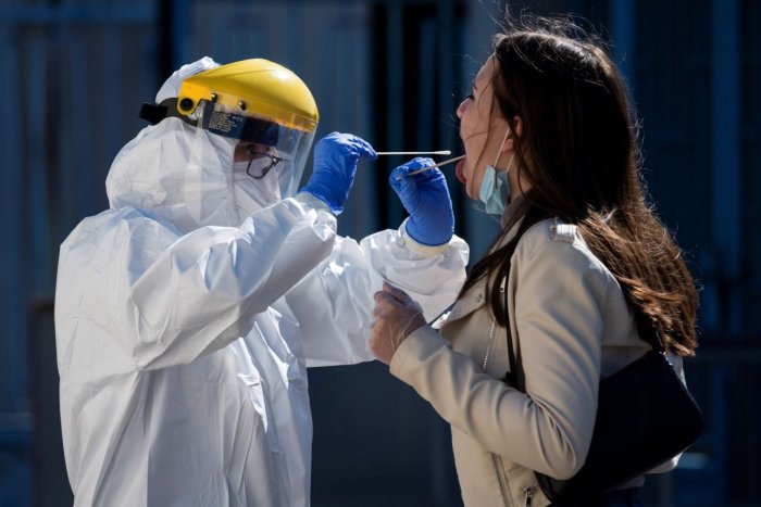 Ilustračný obrázok k článku Pribudli stovky nových prípadov: Banskobystrický kraj však s prekvapivým číslom