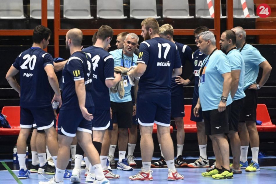 Ilustračný obrázok k článku Štvrtá výhra v rade: Hádzanári Nových Zámkov prekvapili Košice