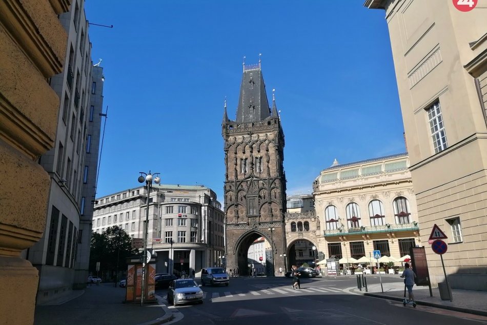 Ilustračný obrázok k článku Rakúsko od pondelka zaradí Prahu medzi rizikové oblasti