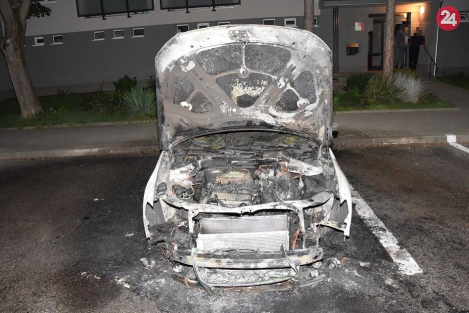 Ilustračný obrázok k článku V Prešove ZHORELO ďalšie auto: A opäť na ulici Marka Čulena!