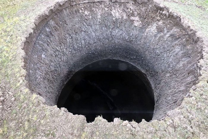 Ilustračný obrázok k článku VIDEO: Dôjde k veľkej katastrofe? Na Sibíri hrozí výbuch viac ako 400 kráterov plných metánu