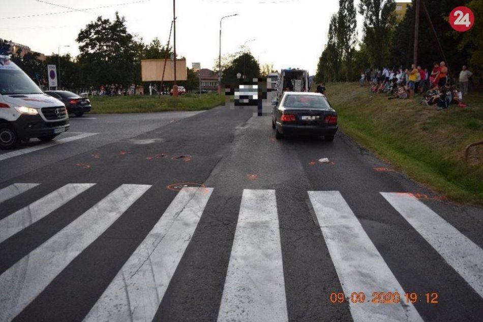 Ilustračný obrázok k článku Na priechode pre chodcov došlo k tragédii: Dôchodca neprežil zrážku s autom, FOTO