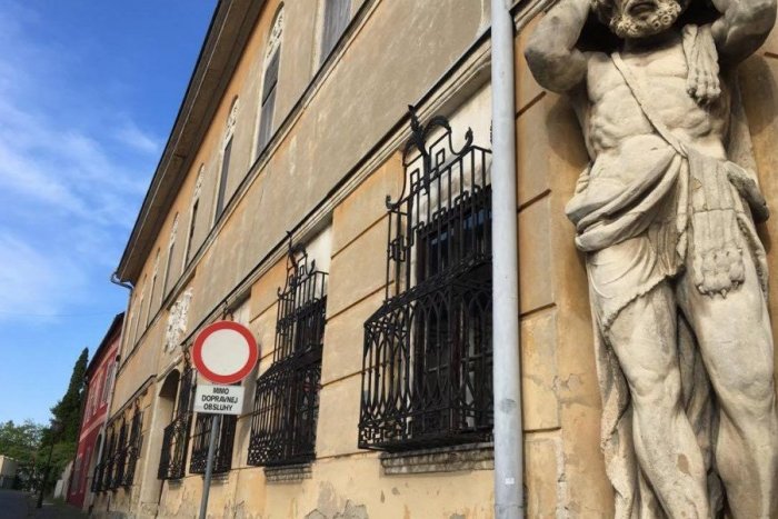 Ilustračný obrázok k článku Kluchov palác otvorí brány: Tešiť sa môžete na bezplatnú prehliadku