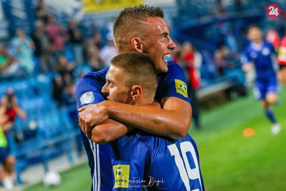 Ilustračný obrázok k článku Futbalisti Nitry s vysokým víťazstvom: Zvolenu strelili 5 gólov a postúpili
