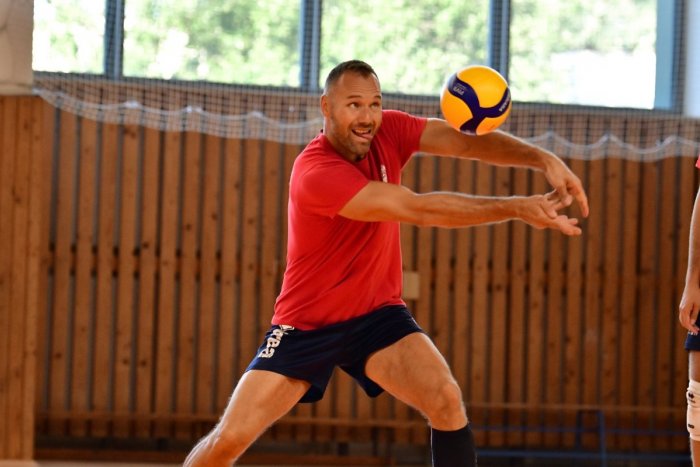 Ilustračný obrázok k článku Prešovskí volejbalisti vstúpia do sezóny vo vynovenej hale s novým názvom aj tvárami