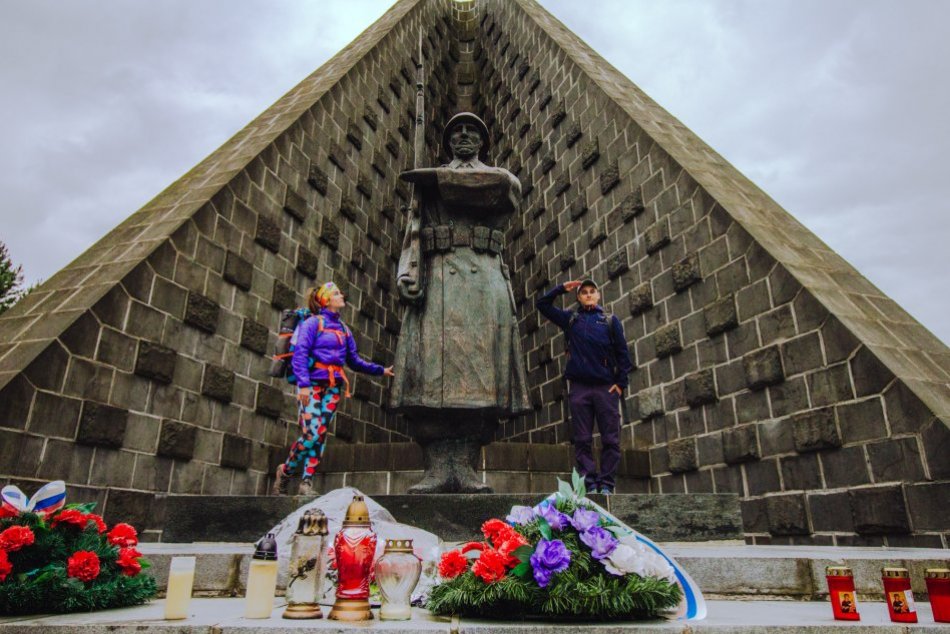 Ilustračný obrázok k článku Mladí Bystričania o veľkom dobrodružstve: Na Ceste hrdinov SNP čelili zveri aj extrémom počasia