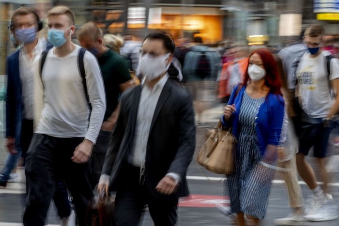 Ilustračný obrázok k článku Koronavírus zavrel štyri župné školy, v DSS nakazení nepribudli