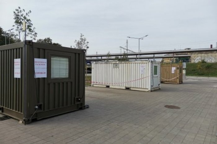 Ilustračný obrázok k článku Nemocnica v Trnave spúšťa odberové miesto na COVID-19: V tomto čase sa testuje!