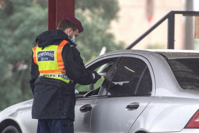 Ilustračný obrázok k článku Zlá správa z Maďarska: Hranice pre cudzincov tak skoro NEOTVORIA