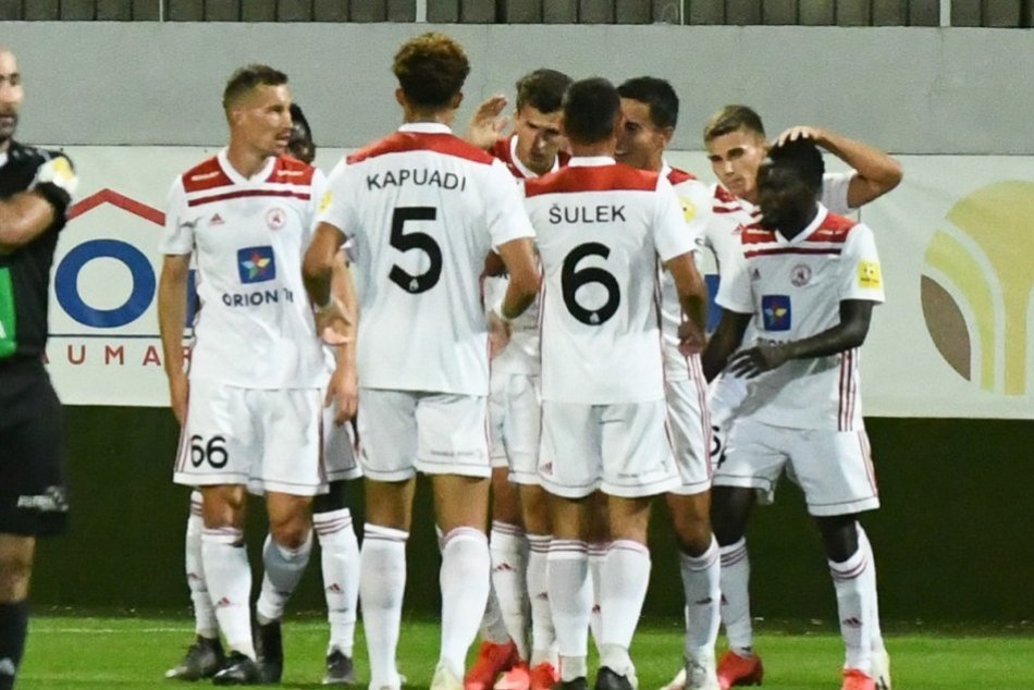 Ilustračný obrázok k článku Trenčín začal na pôde lídra výborne: Kľúčový však bol nepremenený pokutový kop