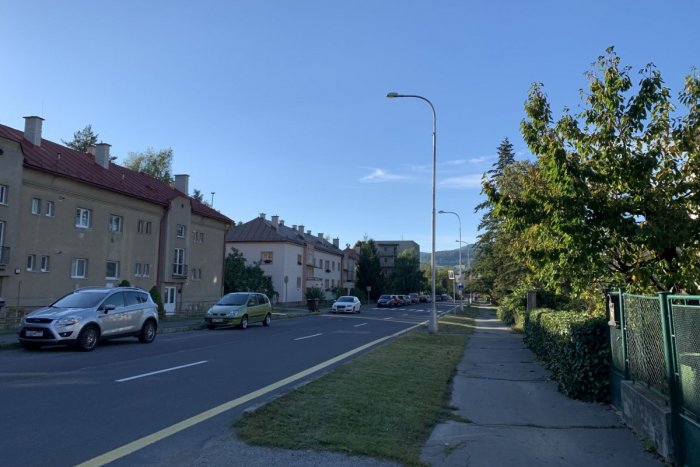 Ilustračný obrázok k článku Poslanci jednomyseľne rozhodli: Bystricu čaká najväčšia rekonštrukcia osvetlenia za 30 rokov