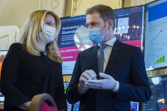 Ilustračný obrázok k článku Čaputová zasa tromfla Matoviča. Aj pri koronavíruse!