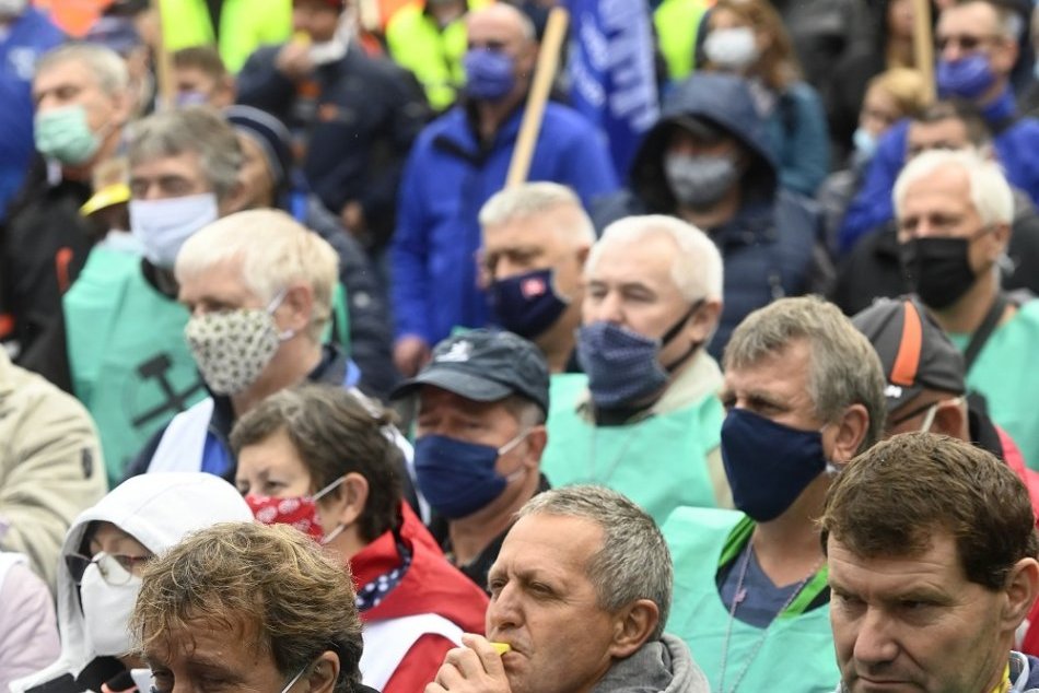 Ilustračný obrázok k článku Odborári chystajú protesty v Bratislave: Pellegrini a Fico ich plne podporujú