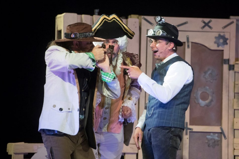 Ilustračný obrázok k článku Divadlo Actores po nútenej prestávke: Parádna dávka jazzu aj hororová premiéra!