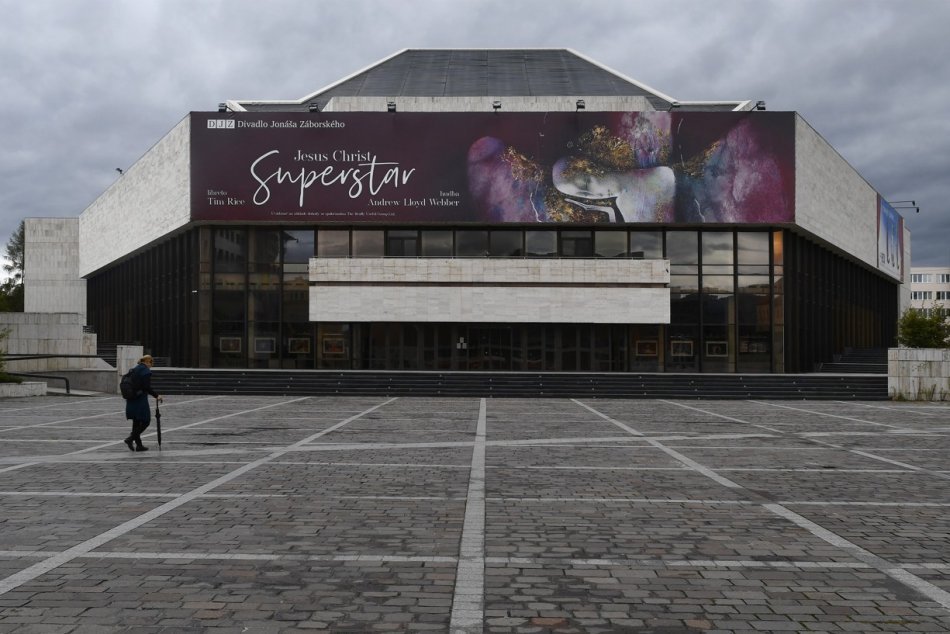 Ilustračný obrázok k článku Do kultúrnych stánkov je plán vraziť nemalé peniaze: Čo by vylepšili prešovským divadlám?