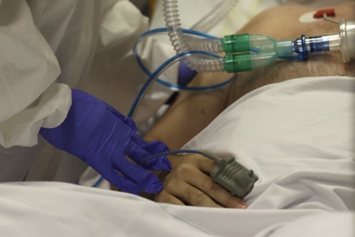 Ilustračný obrázok k článku Počet obetí stúpol! Na Slovensku pribudlo šesť úmrtí na COVID-19