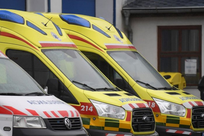 Ilustračný obrázok k článku Vodič sanitky nafúkal viac ako DVE promile: Viezol dvoch ľudí