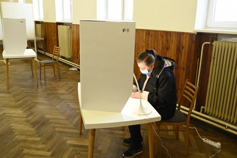 Ilustračný obrázok k článku Vlkanová a Selce spoznali nových starostov: TAKTO tam dopadli doplňujúce voľby