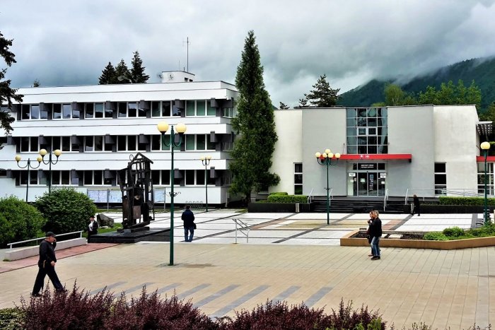 Ilustračný obrázok k článku Mená kandidátov na primátora Považskej Bystrice: 7 mužov doplnila jedna žena