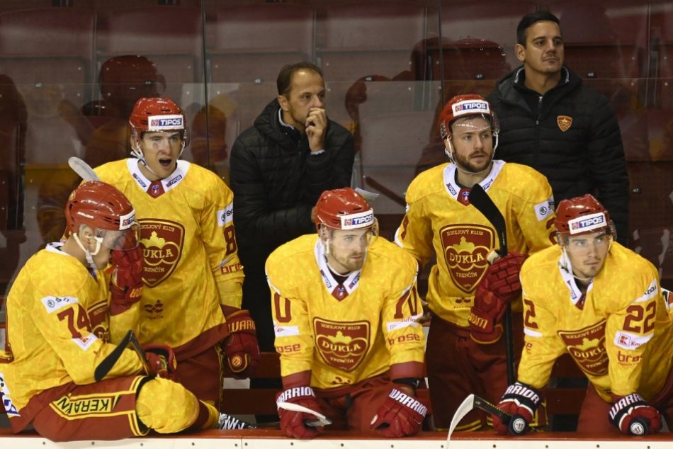 Ilustračný obrázok k článku Dukla si zápas prehrala hneď v úvode: Trenčania sú už predposlední