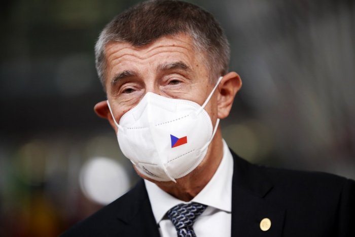 Ilustračný obrázok k článku Česku hrozí nový lockdown! Premiér vyzýva ľudí: COVID je skutočný, zostaňte doma!