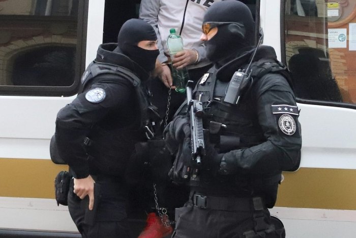 Ilustračný obrázok k článku Miroslav je obžalovaný z troch vrážd: Priebeh skutkov mal byť brutálny