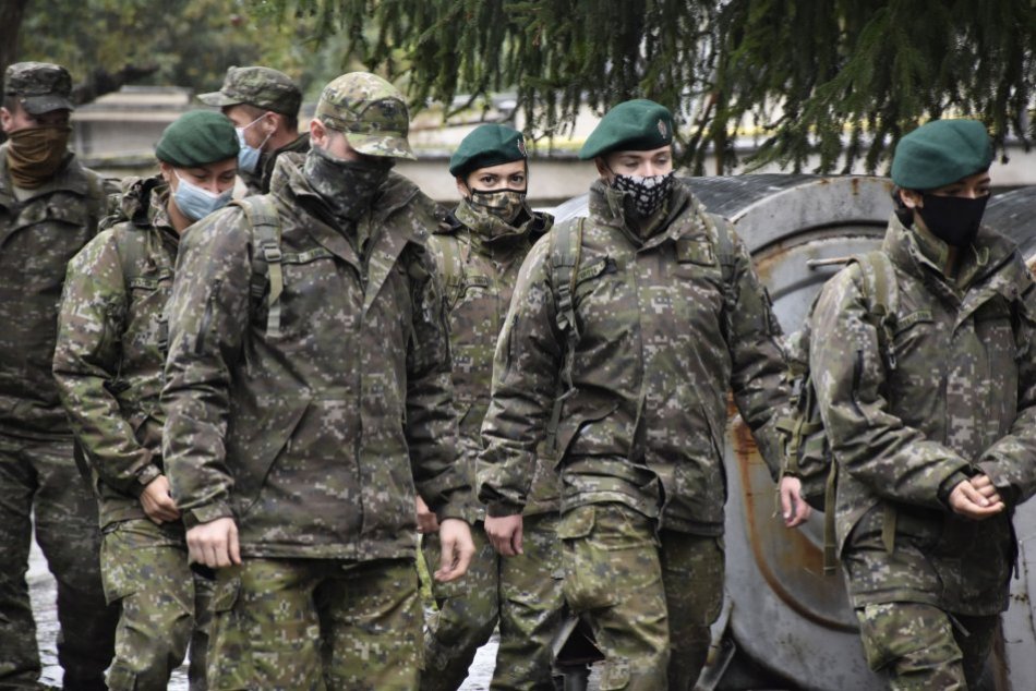 Ilustračný obrázok k článku Pri Bystrici cvičia desiatky vojakov v zálohách Vojenskej polície: Čím všetkým si prejdú?