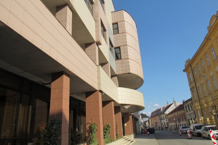 Ilustračný obrázok k článku Koronavírus v Prešove: Mestský úrad kvôli výskytu ochorenia museli zatvoriť