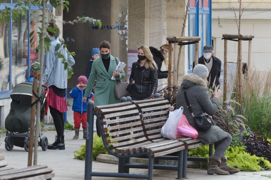 Ilustračný obrázok k článku Mesto podáva pomocnú ruku: Reštauráciám predĺži bezplatný prenájom terás