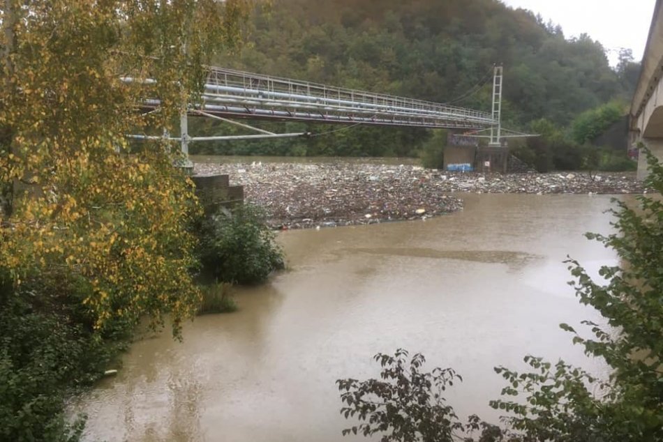 Ilustračný obrázok k článku Upratovanie Ružína musí chvíľu počkať. Kedy ho začnú vodohospodári čistiť?