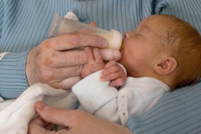 Ilustračný obrázok k článku V rodnom liste majú krásny dátum: Na Štedrý deň sa v prešovskej nemocnici narodili 3 deti