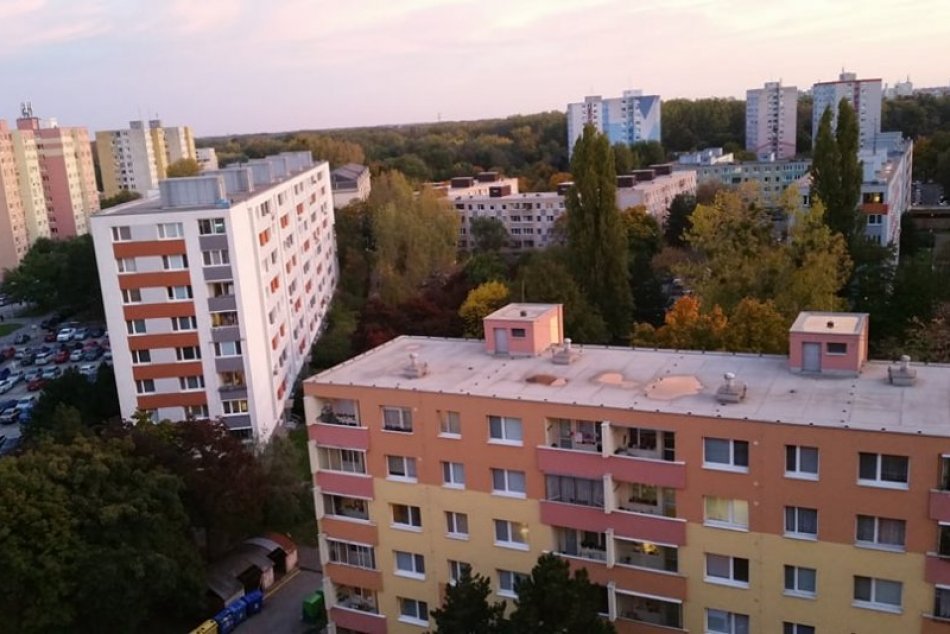 Ilustračný obrázok k článku Zháňate si bývanie? Nepotešíme vás, ceny v Banskobystrickom kraji opäť narástli