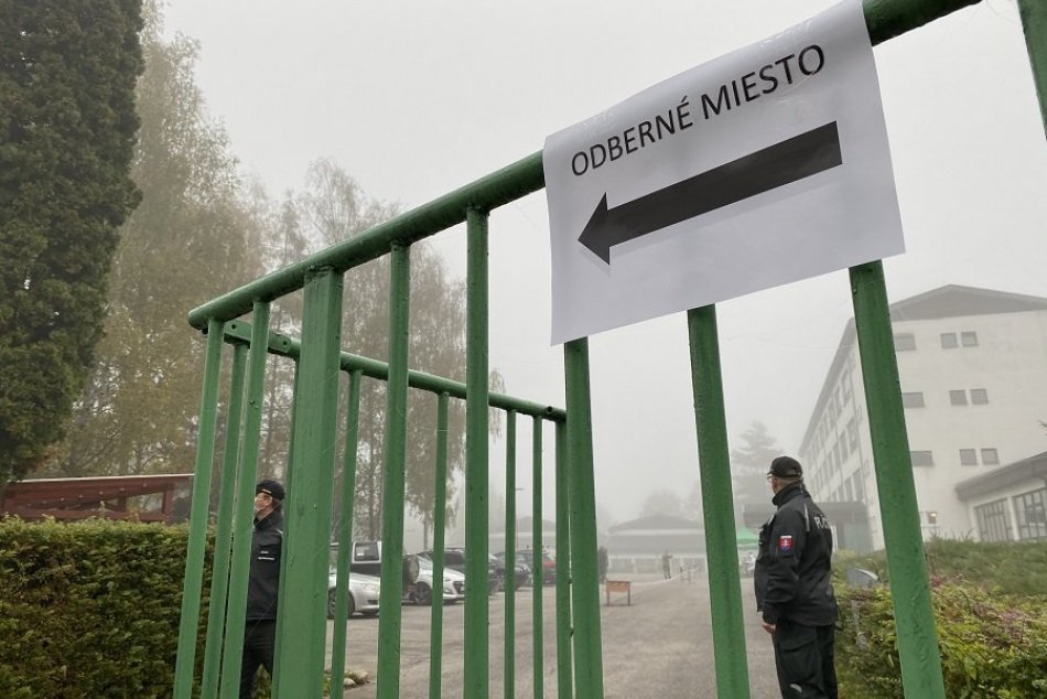 Ilustračný obrázok k článku Na testovanie sa pripravuje aj Hliník: Obec na poslednú chvíľu zmenila lokality