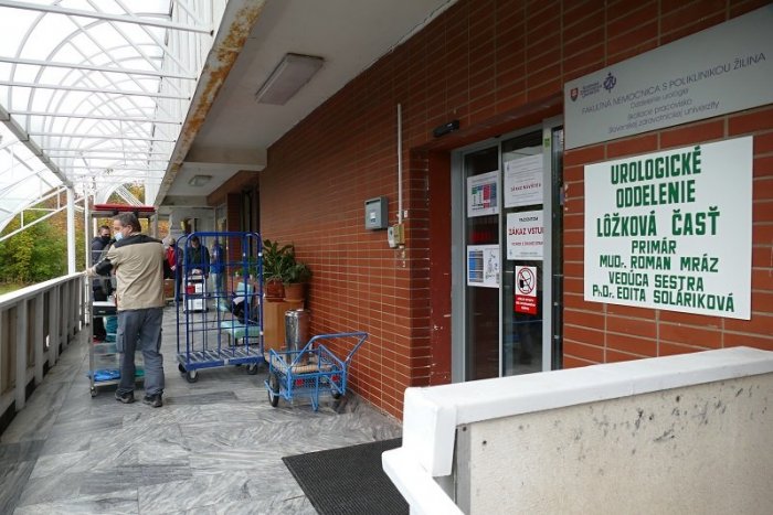Ilustračný obrázok k článku V žilinskej nemocnici je alarmujúci stav! V karanténe je už 82 zdravotníkov