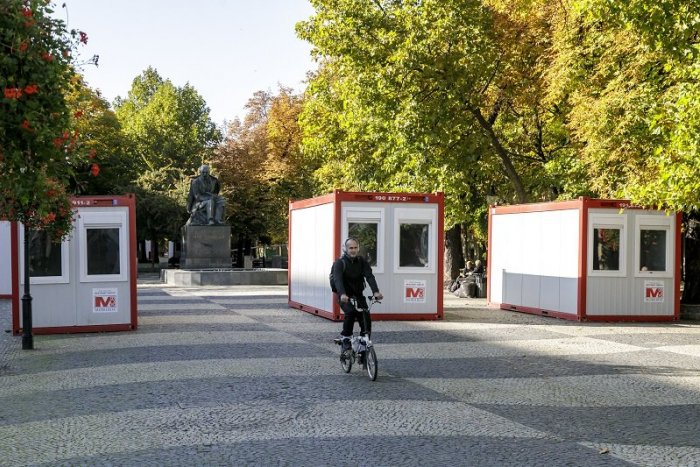 Ilustračný obrázok k článku Nepôjdete na testovanie? Ak sa nedohodnete so zamestnávateľom, zabudnite na pandemickú PN!