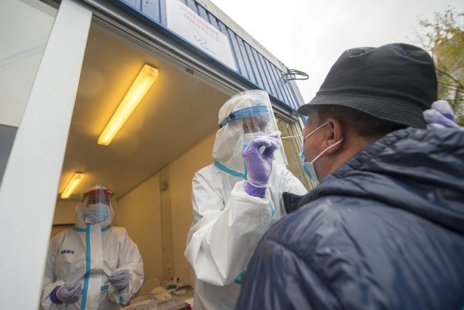 Ilustračný obrázok k článku Testovanie v Trenčíne: Krátko pred otvorením riešia problém