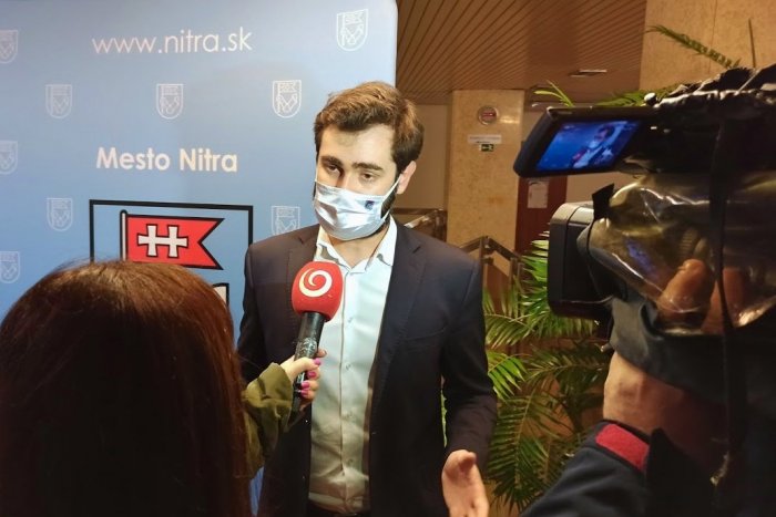 Ilustračný obrázok k článku V Nitre sa postupne hlásia lekári: Stále ich je len polovičný počet