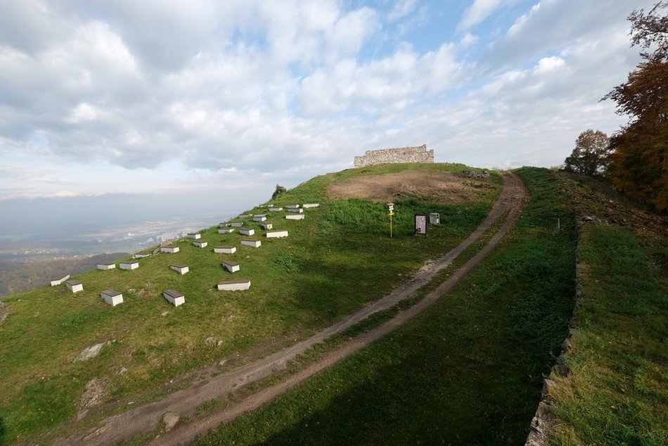 Ilustračný obrázok k článku Pustý hrad odhalí ďalšie TAJOMSTVÁ: Návštevníci sa môžu tešiť, aké sú PLÁNY?