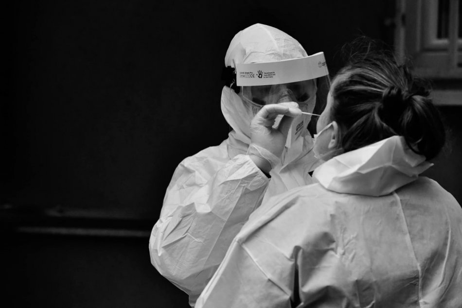 Ilustračný obrázok k článku Prípravy a priebeh prvého dňa testovania v Prešove na silných FOTOZÁBEROCH