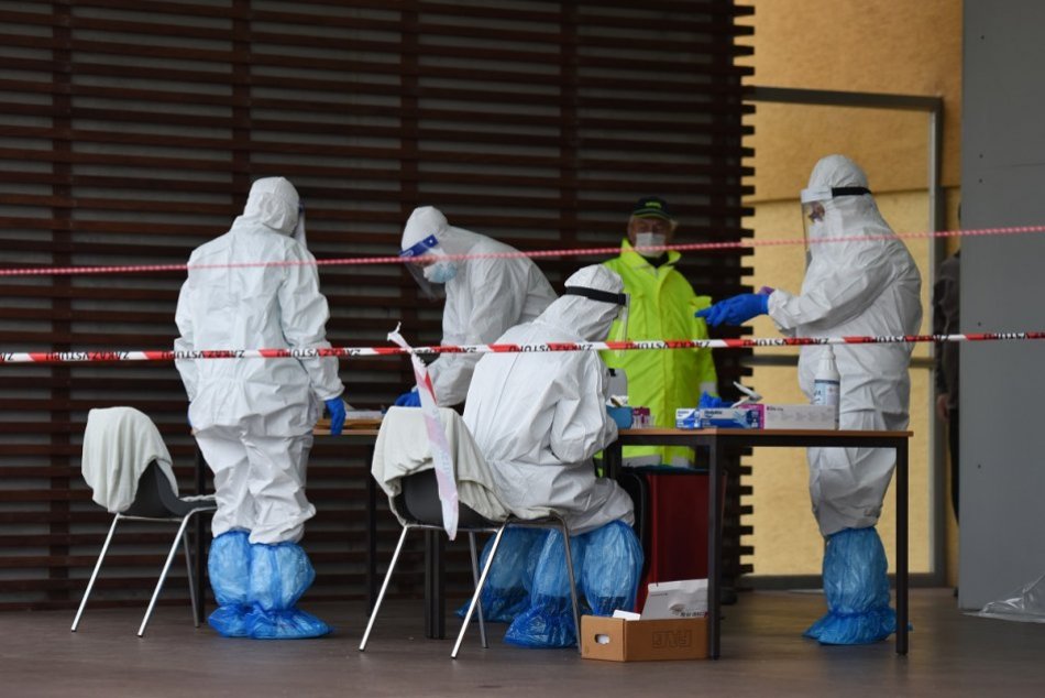 Ilustračný obrázok k článku Výsledky testovania z Trenčína sú vonku: Koľko pozitívnych odhalili?