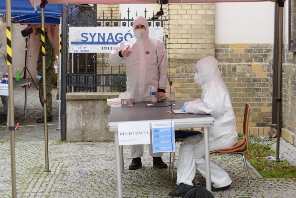 Ilustračný obrázok k článku Nitra sa pripravuje na testovanie: Pomocnú ruku chce podať vyše 900 dobrovoľníkov