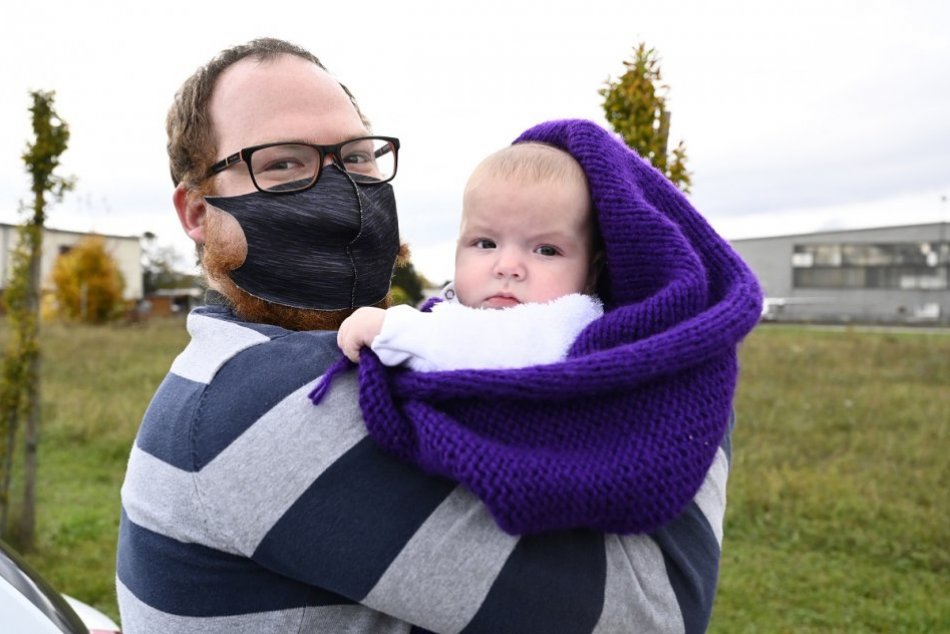 Ilustračný obrázok k článku Handlová chce byť priaznivým mestom pre mladé rodiny: Čo pre to robí?