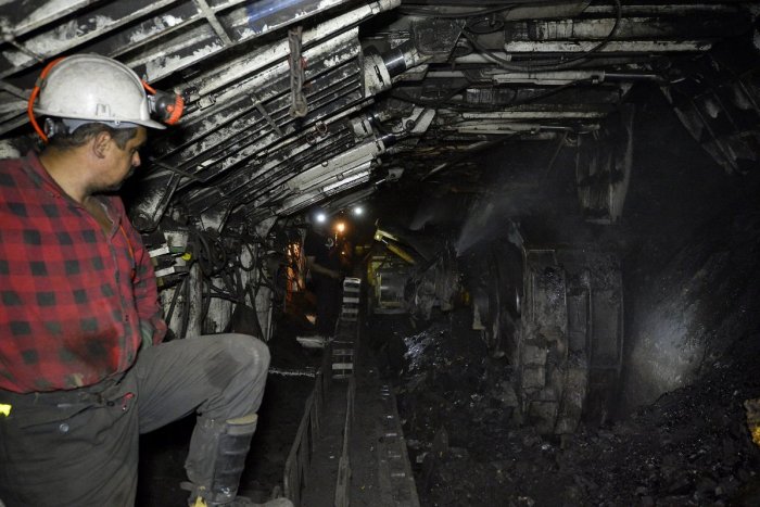 Ilustračný obrázok k článku Smrteľný úraz v handlovskej bani:  41-ročný muž neprežil, druhý je zranený!