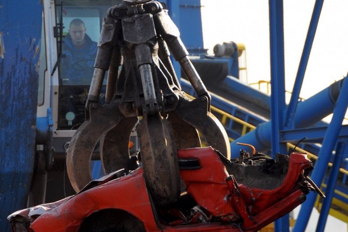 Ilustračný obrázok k článku Žilina nastavila nové pravidlá: Boj s autovrakmi na parkoviskách začína