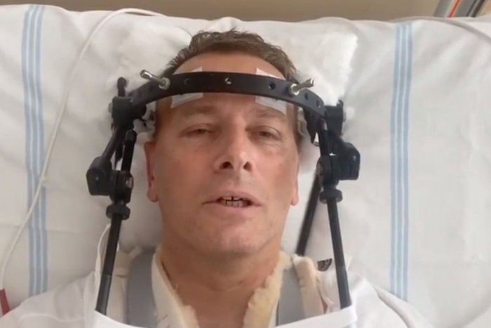 Ilustračný obrázok k článku PRVÉ slová Kollára po nehode: Ušiel som hrobárovi z lopaty, hovorí pripútaný k posteli