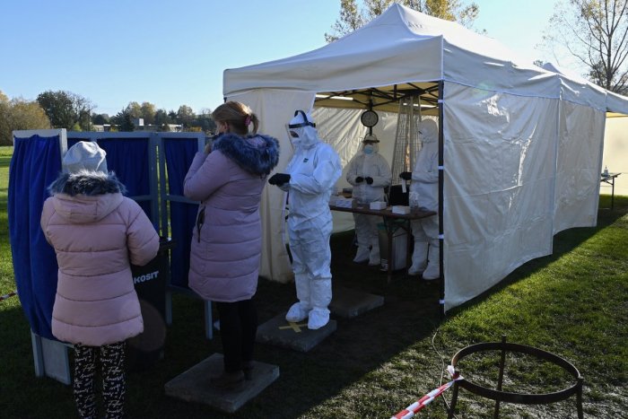 Ilustračný obrázok k článku Zvolen sa chystá aj na testovanie ľudí z iných okresov: Kedy a kam by mali prísť?