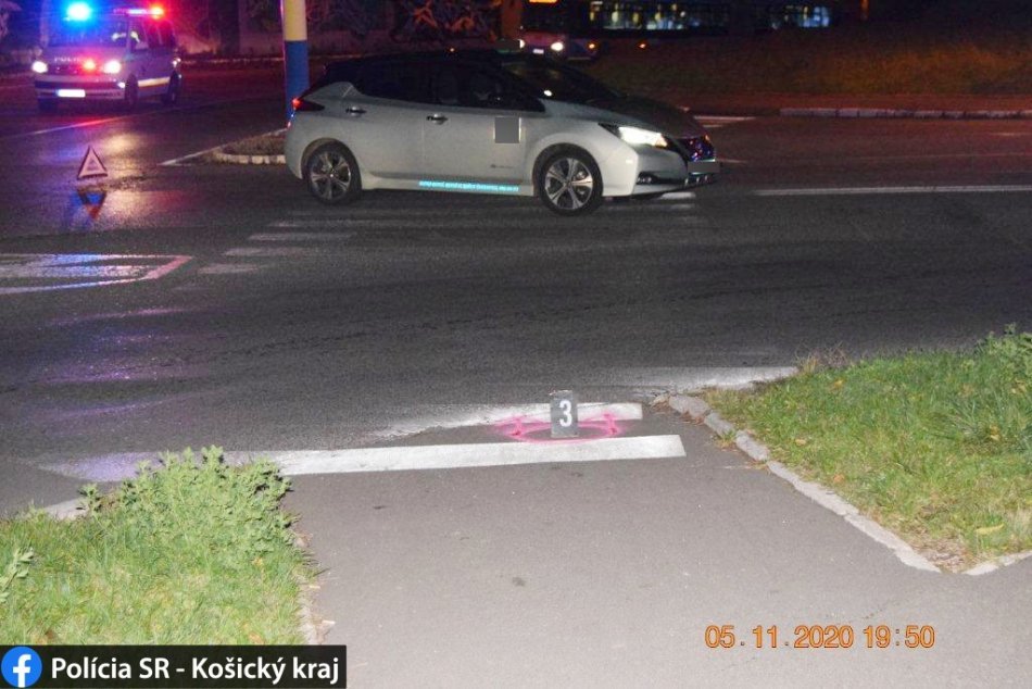 Ilustračný obrázok k článku Zrazil chodca na priechode v meste, FOTO