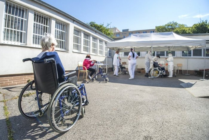 Ilustračný obrázok k článku Mimoriadne odmeny: Kraj vyčlenil vyše milióna eur pre zamestnancov DSS